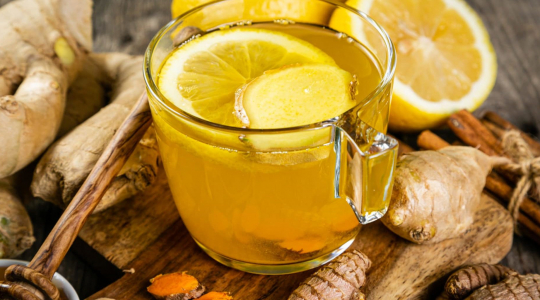 CURCUMIN-INGWER-TEE MIT HONIG – REZEPT